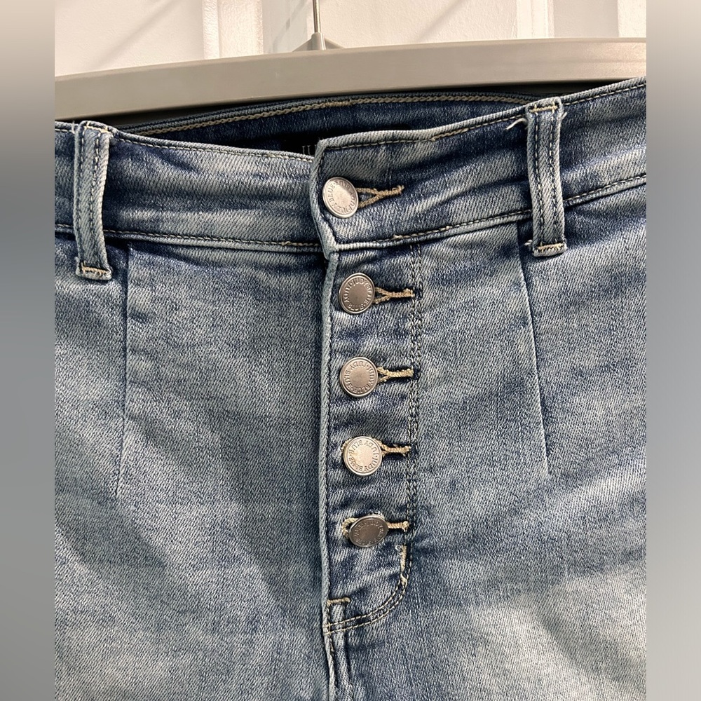 Judy Blue Jeans Womens Size 14W Wide Leg Cropped High Waist Button Fly Denim - Picture 5 of 13
